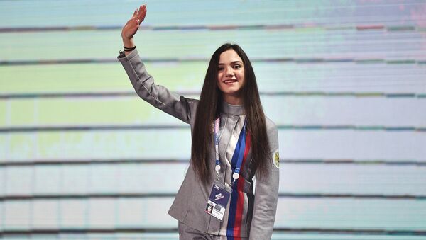 Российская фигуристка, чемпионка Олимпийских игр Евгения Медведева - Sputnik Արմենիա