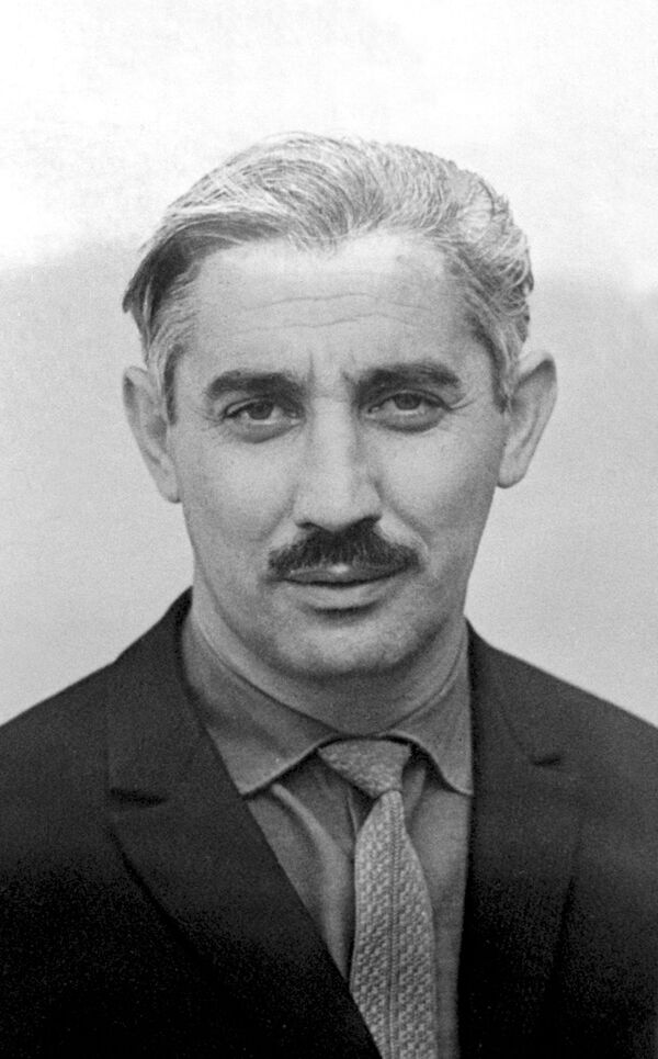 Футбольный арбитр Тофик Бахрамов - Sputnik Армения