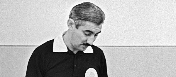 Судья международной категории Тофик Бахрамов - Sputnik Армения