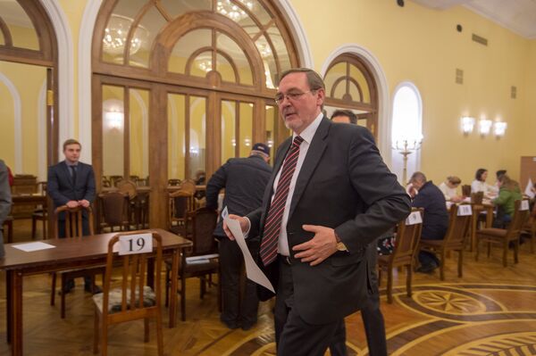 Посол Российской Федерации в Республике Армения Иван Волынкин на выборах президента России 2018 - Sputnik Армения