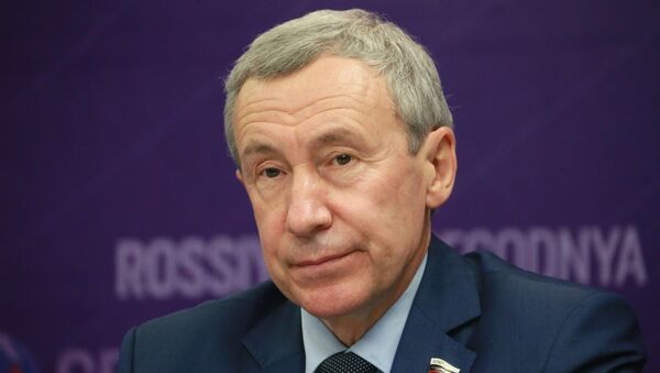 Глава комиссии Совфеда по защите суверенитета Андрей Климов - Sputnik Армения