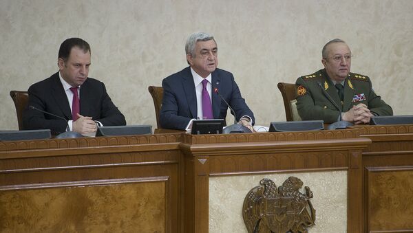 Президент Серж Саргсян, Министр Обороны Виген Саргсян и Начальник Генерального штаба Мовсес Акопян - Sputnik Արմենիա