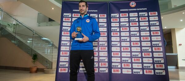 Церемония награждения лучшего футболиста Армении Церемония награждения лучшего футболиста Армении - Sputnik Армения