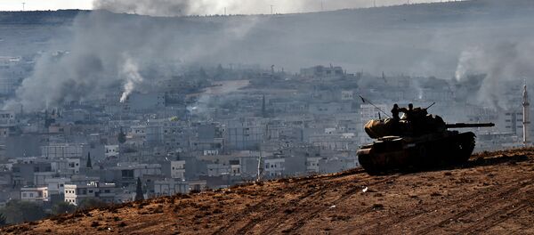 Турецкий танк на турецко-сирийской границе Турецкий танк на турецко-сирийской границе - Sputnik Армения