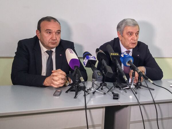 Левон Мкртчян и Феликс Цолакян Левон Мкртчян и Феликс Цолакян - Sputnik Արմենիա