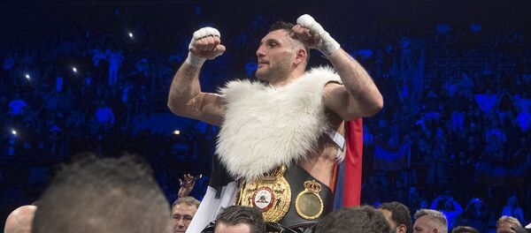 Французский боксер армянского происхождения Арсен Гюламирян Французский боксер армянского происхождения Арсен Гюламирян - Sputnik Армения