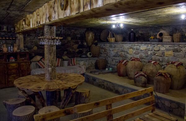 Погреб в селе Арени - Sputnik Армения