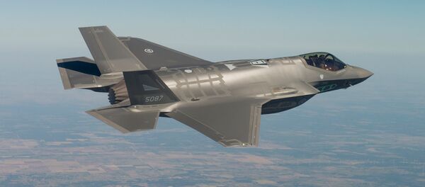 Истребитель-бомбардировщик пятого поколения F-35 - Sputnik Армения
