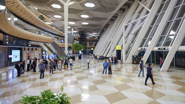 Вестибюль Международного аэропорта имени Гейдара Алиева в Баку - Sputnik Արմենիա