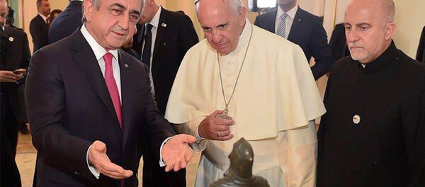 Статуя Григора Нарекаци в Ватикане - Sputnik Արմենիա