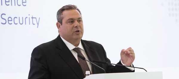 Министр национальной обороны Греческой Республики Панос Камменос Министр национальной обороны Греческой Республики Панос Камменос - Sputnik Армения