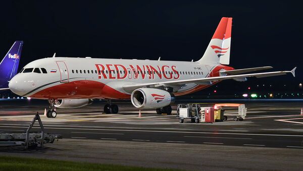 Самолет Airbus A320-233 авиокомпании Red Wings - Sputnik Армения