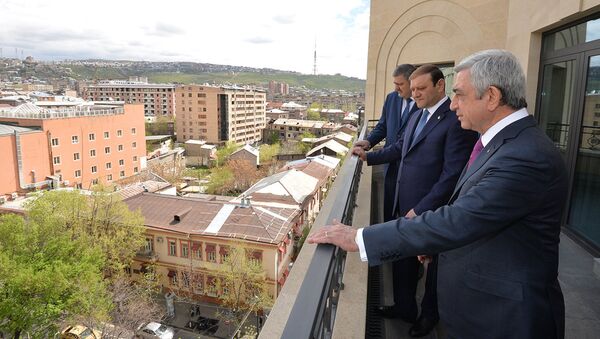 Президент Серж Саргсян присутствовал на открытии гостиницы Александр в Ереване - Sputnik Արմենիա