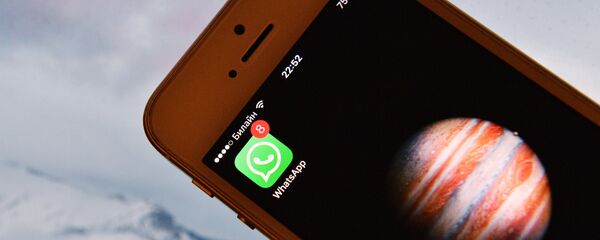 Иконка мессенджера WhatsApp на экране смартфона. - Sputnik Армения