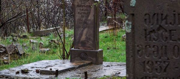 Азербайджанское кладбище в селе Ехегис - Sputnik Արմենիա