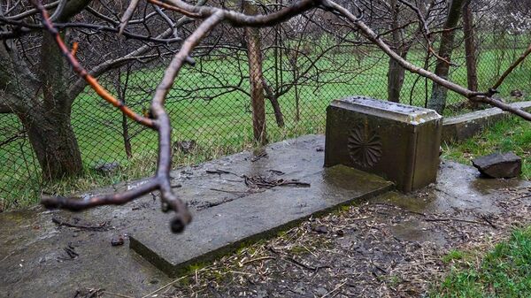 Азербайджанское кладбище в селе Ехегис - Sputnik Արմենիա