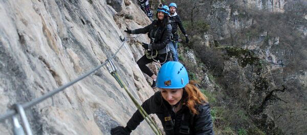 Аттракцион Via Ferrata в экстрим парке Yell - Sputnik Армения