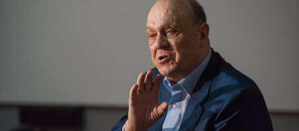 Режиссер, актер Владимир Меньшов выступает с мастер-классом в Ереванском институте театра и кино (4 апреля 2018). Ереван Режиссер, актер Владимир Меньшов выступает с мастер-классом в Ереванском институте театра и кино (4 апреля 2018). Ереван - Sputnik Արմենիա