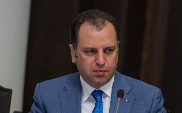 Громкие уголовные дела в Армении: кто оказался под следствием в 2019 году Громкие уголовные дела в Армении: кто оказался под следствием в 2019 году - Sputnik Армения
