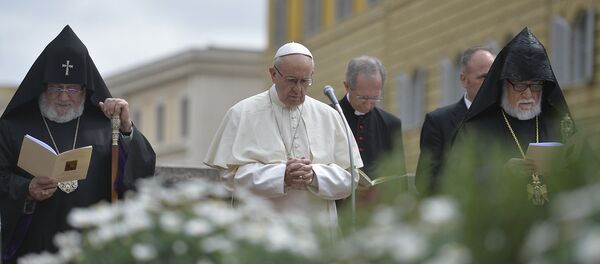 Церемония освящения памятника Нарекаци в Ватикане (5 апреля 2018) - Sputnik Армения