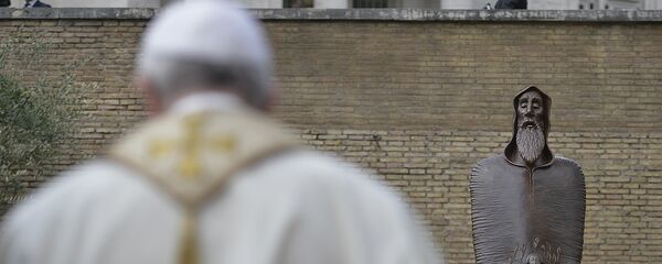 Церемония освящения памятника Нарекаци в Ватикане (5 апреля 2018) Церемония освящения памятника Нарекаци в Ватикане (5 апреля 2018) - Sputnik Արմենիա