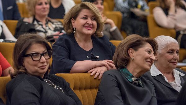 Первая леди Армении Рита Саргсян на последнем вечере в рамках проекта Дипломатические ноты в Посольстве РФ в Армении (5 апреля 2018). Ереван - Sputnik Армения