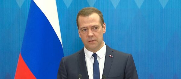 СПУТНИК_Медведев ответил на вопрос о возможном запрете полетов из РФ в другие страны СПУТНИК_Медведев ответил на вопрос о возможном запрете полетов из РФ в другие страны - Sputnik Армения