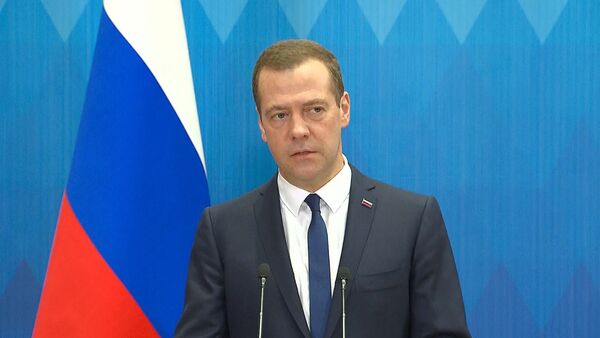 СПУТНИК_Медведев ответил на вопрос о возможном запрете полетов из РФ в другие страны - Sputnik Армения