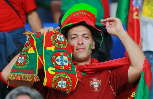 Португальские болельщики ждут от своей команды повторения чуда – после покорившегося чемпионата Европы им нужен Кубок мира.  - Sputnik Армения