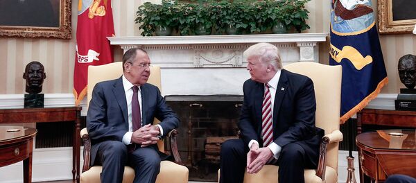 ՌԴ ԱԳՆ Սերգեյ Լավրովն ու ԱՄՆ Նախագահ Դոնալդ Թրամփը (10 մայիսի 2017): Վաշինգտոն, ԱՄՆ - Sputnik Արմենիա