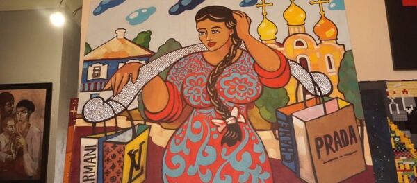 Казачий Энди Уорхолл – Максим Ильинов создает картины и инсталляции в стиле поп-арт Казачий Энди Уорхолл – Максим Ильинов создает картины и инсталляции в стиле поп-арт - Sputnik Արմենիա