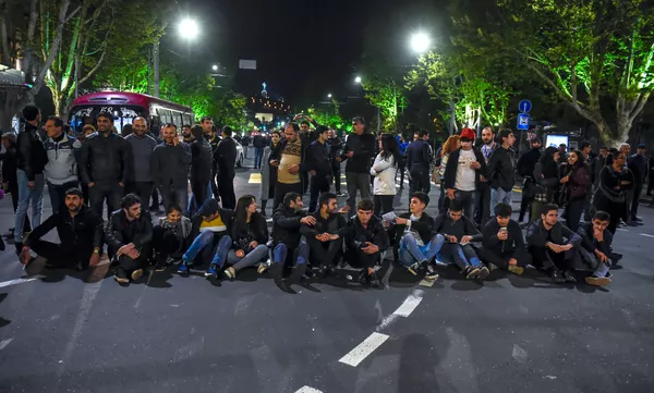 Акции протеста Мой Шаг (13 апреля 2018). Проспект Маштоца, Ереван Акции протеста Мой Шаг (13 апреля 2018). Проспект Маштоца, Ереван - Sputnik Армения