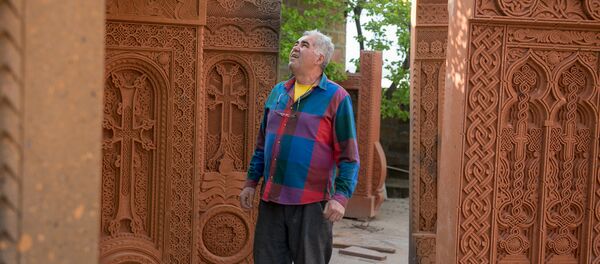 Мастерская по изготовлению хачкаров. Село Аршалуйс, Армавир - Sputnik Армения