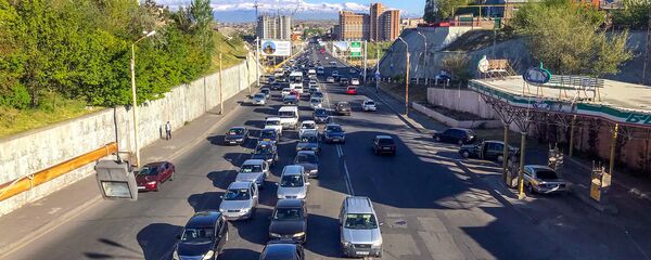 Ситуация на Давташенском мосту (16 апреля 2018). Ереван - Sputnik Արմենիա