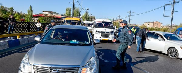 Ситуация на мосту Киевян (16 апреля 2018). Ереван - Sputnik Արմենիա