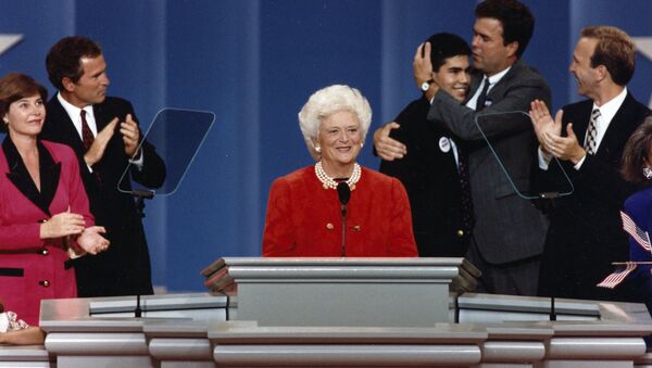 Выступление Барбары Буш на Республиканском Национальном съезде (19 августа 1992). США - Sputnik Армения