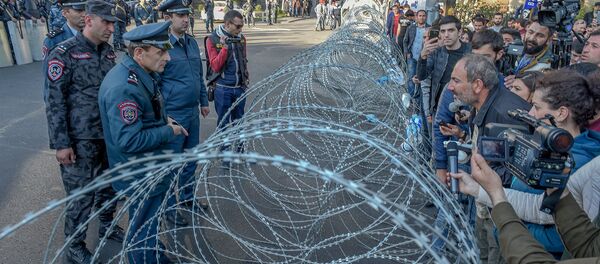 Никол Пашинян и Валерий Осипян - Sputnik Армения