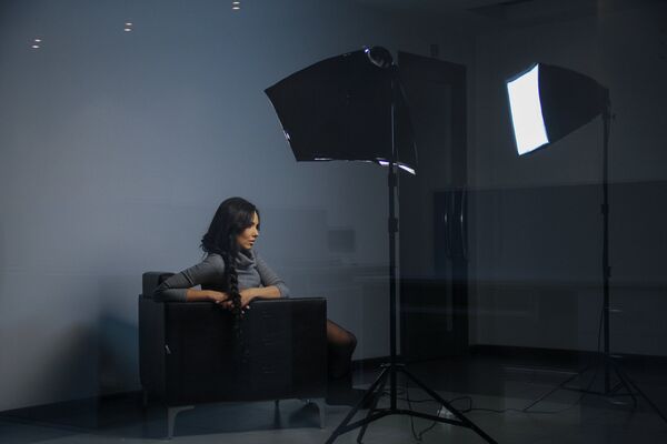 Модель Анна Демирханян. Фотосъемка в Sputnik Армения Модель Анна Демирханян. Фотосъемка в Sputnik Армения - Sputnik Армения