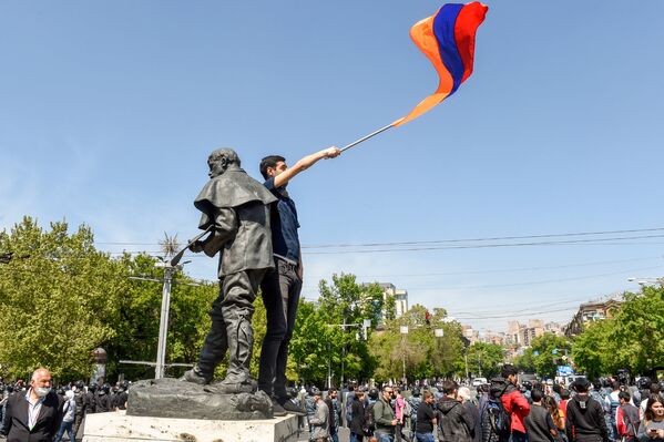 Площадь Франции (18 апреля 2018). Ереван - Sputnik Армения