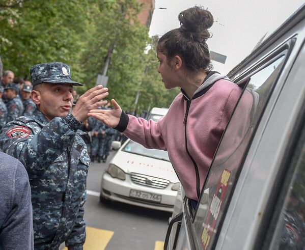 Իրավիճակը Ամիրյան փողոցում, 2018 թվականի ապրիլի 20, Երևան - Sputnik Արմենիա