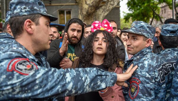 Ситуация на улице Амирян (20 апреля 2018). Ереван - Sputnik Արմենիա