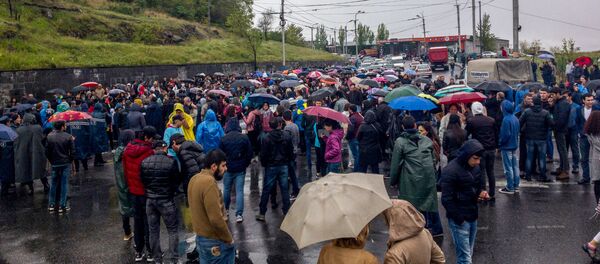 Акция протеста оппозиции в Ереване - Sputnik Արմենիա