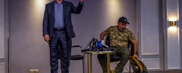 Встреча Премьер-министра РА Сержа Саргсяна и лидера оппозиционной фракции Елк Никола Пашиняна (22 апреля 2018). Гостиница Marriott Armenia, Ереван Встреча Премьер-министра РА Сержа Саргсяна и лидера оппозиционной фракции Елк Никола Пашиняна (22 апреля 2018). Гостиница Marriott Armenia, Ереван - Sputnik Արմենիա