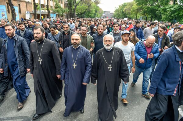 Улица Григора Лусаворича (22 апреля 2018). Еревaн Улица Григора Лусаворича (22 апреля 2018). Еревaн - Sputnik Армения