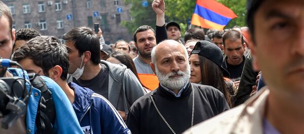 Улица Григора Лусаворича (22 апреля 2018). Ереван Улица Григора Лусаворича (22 апреля 2018). Ереван - Sputnik Армения