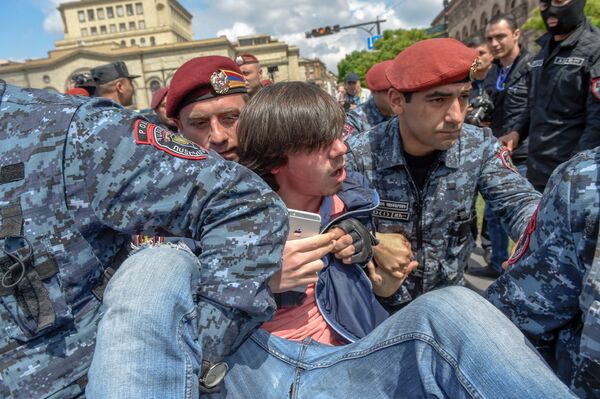 Площадь Республики (22 апреля 2018). Ереван Площадь Республики (22 апреля 2018). Ереван - Sputnik Армения