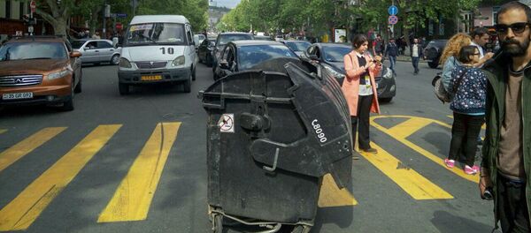 Переулок проспекта Маштоца и улицы Пушкина (22 апреля 2018). Ереван - Sputnik Արմենիա