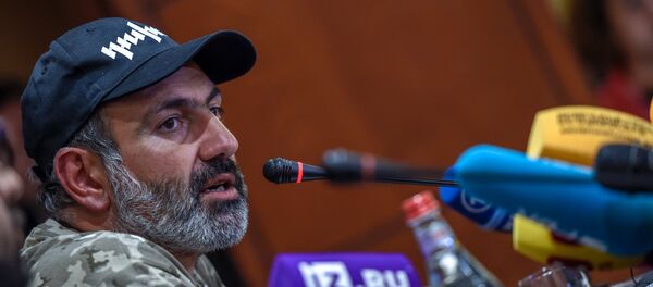 Пресс-конференция Никола Пашиняна (24 апреля 2018). Гостиница Marriott Armenia, Ереван Пресс-конференция Никола Пашиняна (24 апреля 2018). Гостиница Marriott Armenia, Ереван - Sputnik Արմենիա