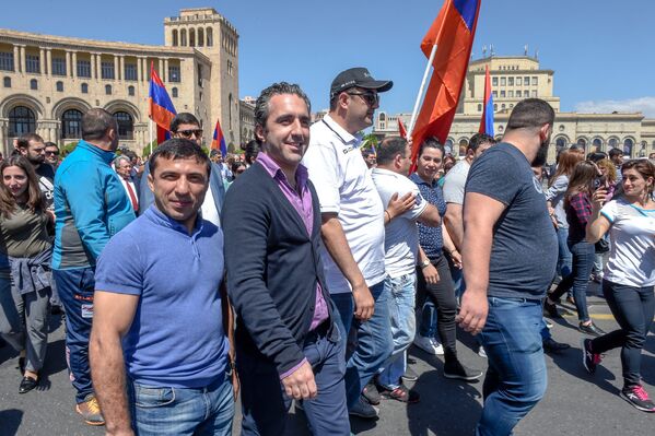 Մարզիկները միացան բողոքի մասնակիցներին - Sputnik Արմենիա