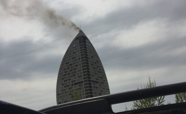 Пожар в здании Trump Tower в Баку Пожар в здании Trump Tower в Баку - Sputnik Արմենիա